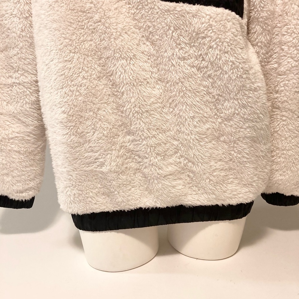 UGG Oatmeal Black Polyester Nylon Faux Fur Oversized Sweater Pullover size S - Picture 3 of 15